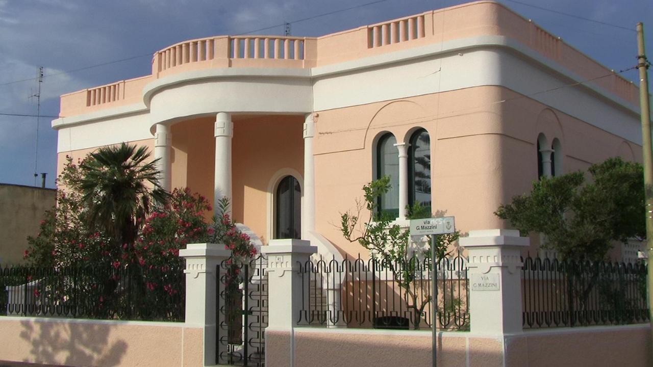 Villa Nel Salento - Ampie Camere E Giardino, Fino A 9 Persone Barbarano del Capo Ngoại thất bức ảnh