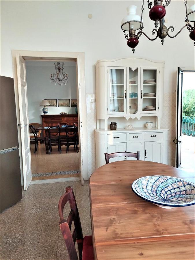 Villa Nel Salento - Ampie Camere E Giardino, Fino A 9 Persone Barbarano del Capo Ngoại thất bức ảnh