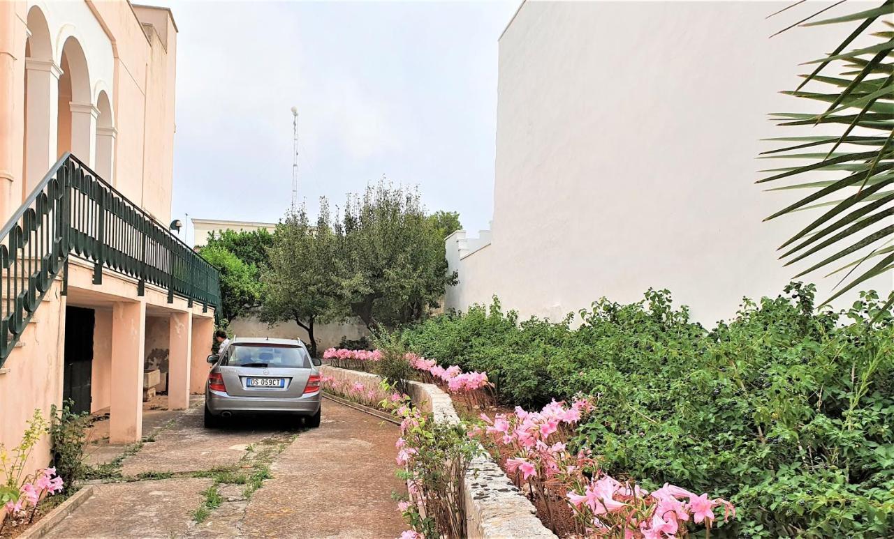 Villa Nel Salento - Ampie Camere E Giardino, Fino A 9 Persone Barbarano del Capo Ngoại thất bức ảnh